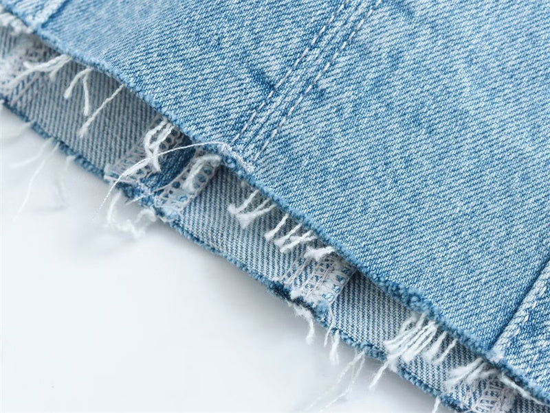 Levoire | Belle Robe En Jean Sans Découpe Et Fermeture Éclair Sur Le Côté