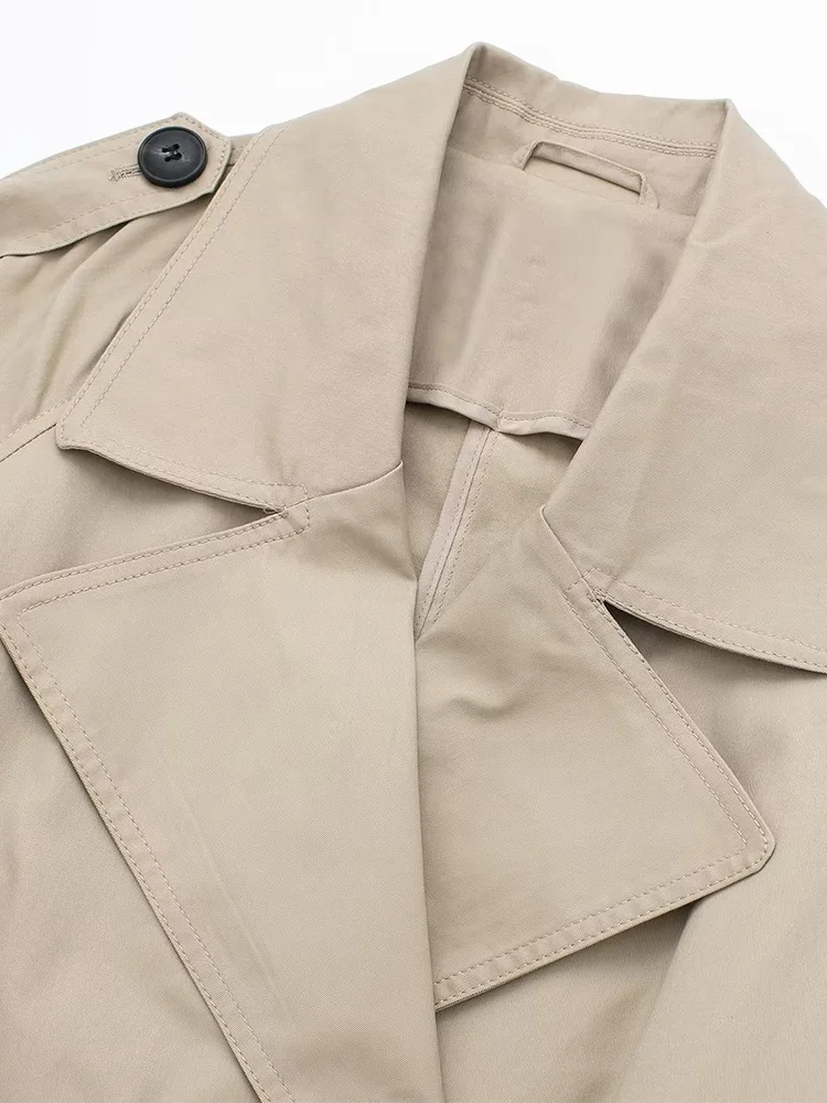 Levoire | Look Vintage Trench-Coat Avec Ceinture