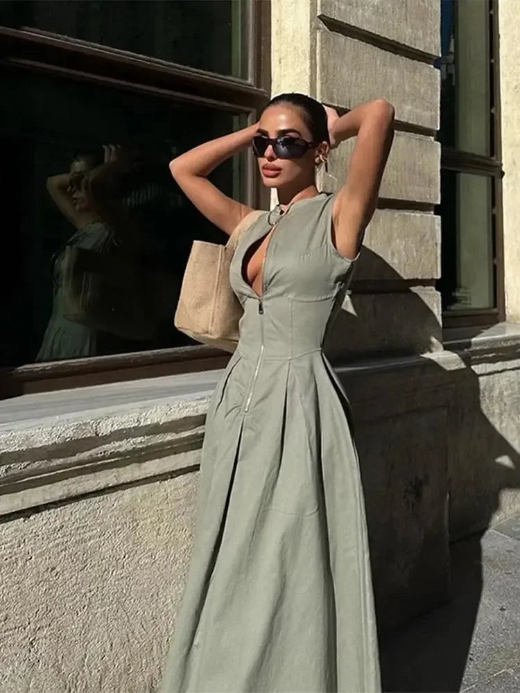 Levoire | Robe Longue Élégante Plissée Sans Manches