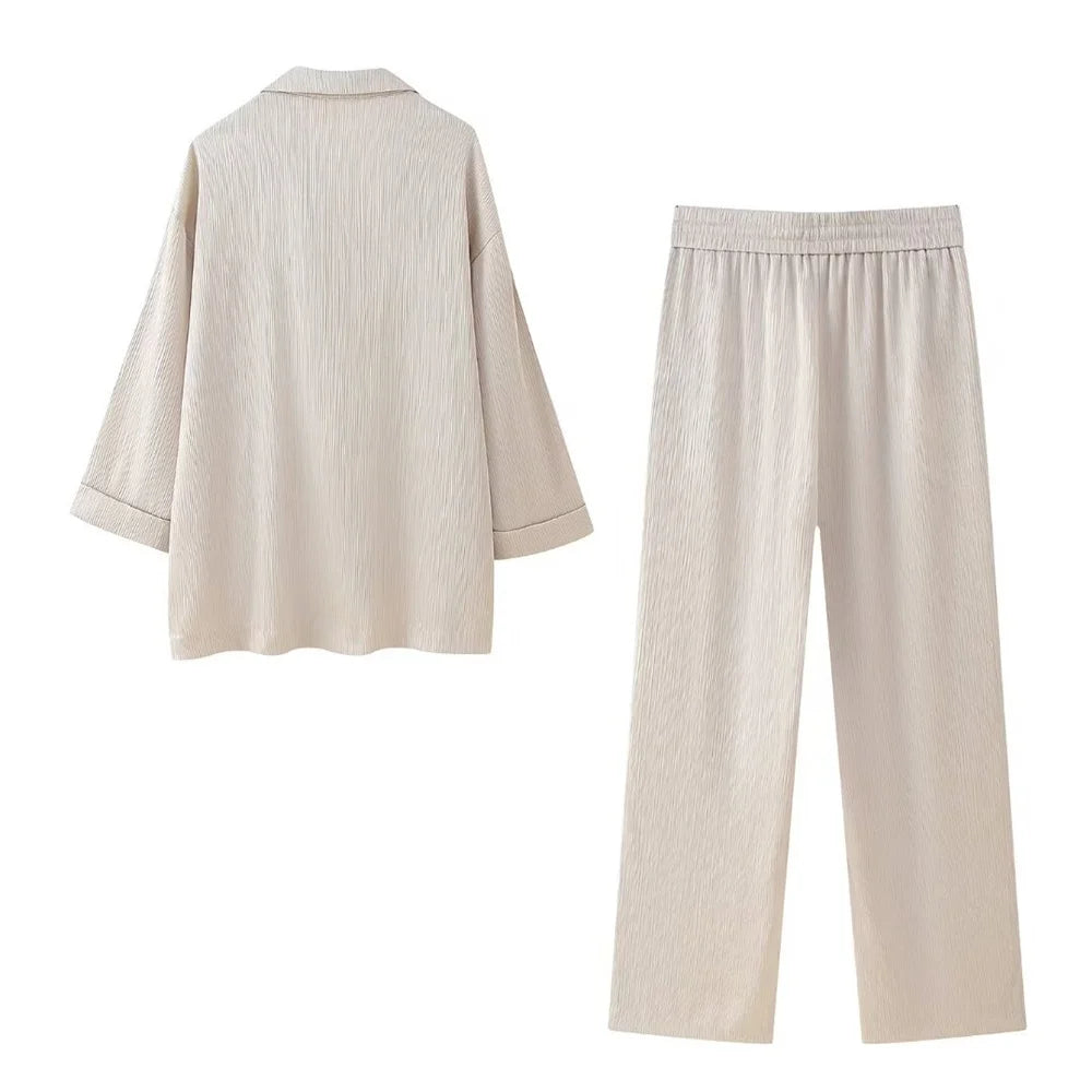 Levoire | Blouse Élégante En Soie Douce À Double Boutonnage Et Ensemble De Pantalon Ample