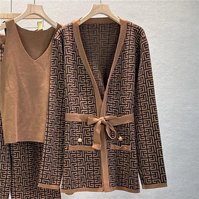 Levoire | Style Européen 3 Pièces V-Entraînement Femmes Tricot -Haut-Pantalons Ensemble