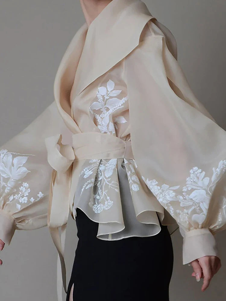 Levoire | Blouse En Organza Vintage Pour Femmes Avec Col Revers, Détails Lacés Et Nœud