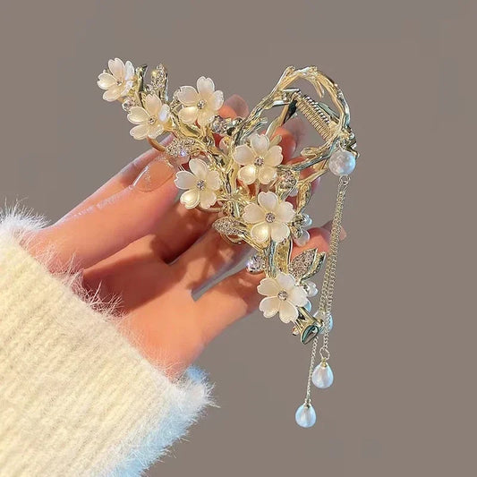 Levoire | En Perles Avec Fleurs Et Glands – Accessoire Élégant 1
