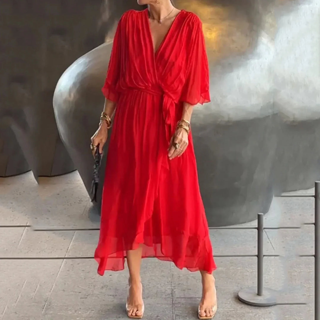 Levoire | Élégante Robe D'Été Avec Décolleté En V Rot