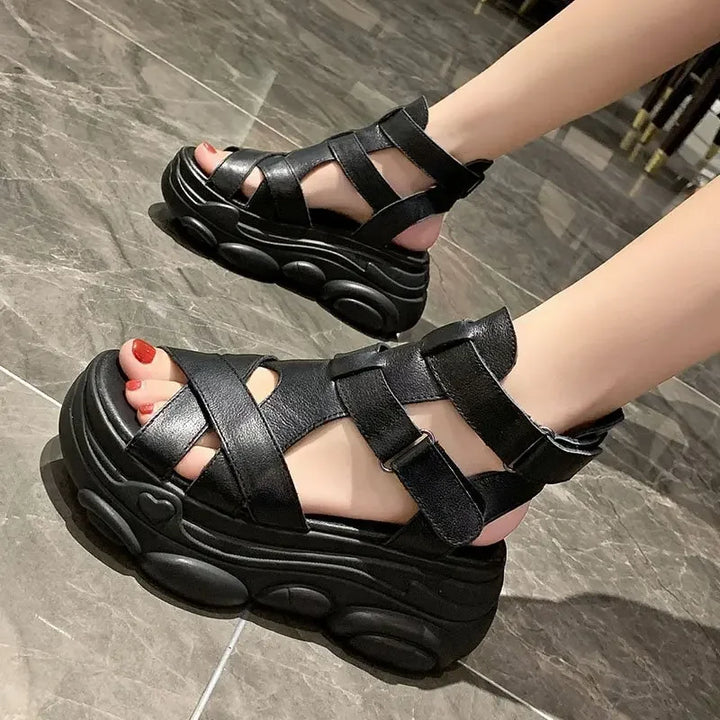Levoire | Sandales Romaines Volumineuses Au Look Moderne Noir