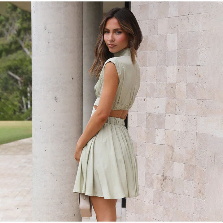Levoire | Robe Courte Taille Haute Décolletée