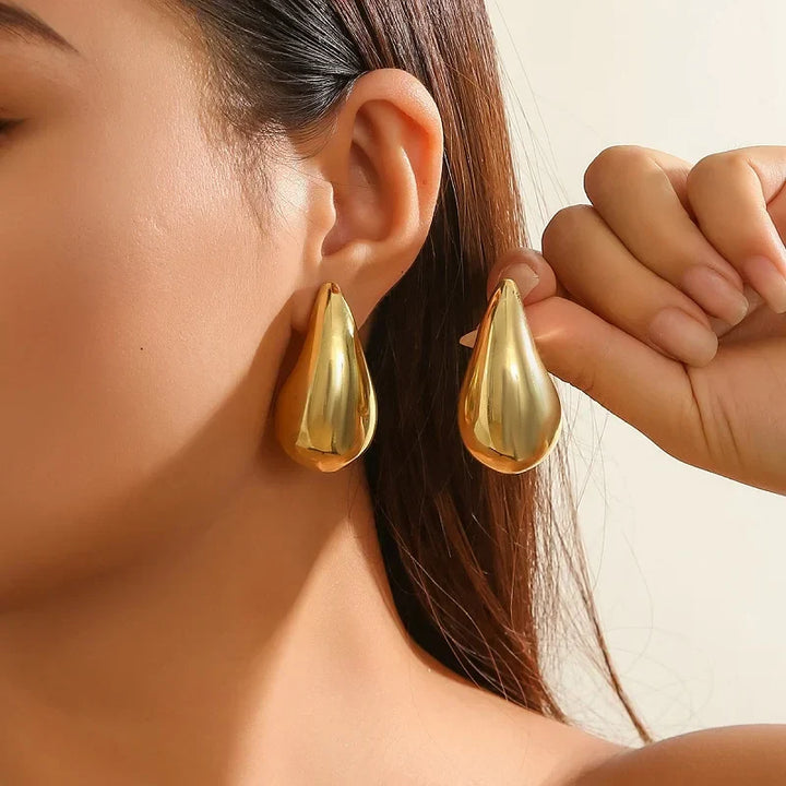 Levoire | Boucles Rondes Pendantes Or-04