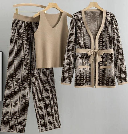 Levoire | Style Européen 3 Pièces V-Entraînement Femmes Tricot -Haut-Pantalons Ensemble Khaki Taille unique