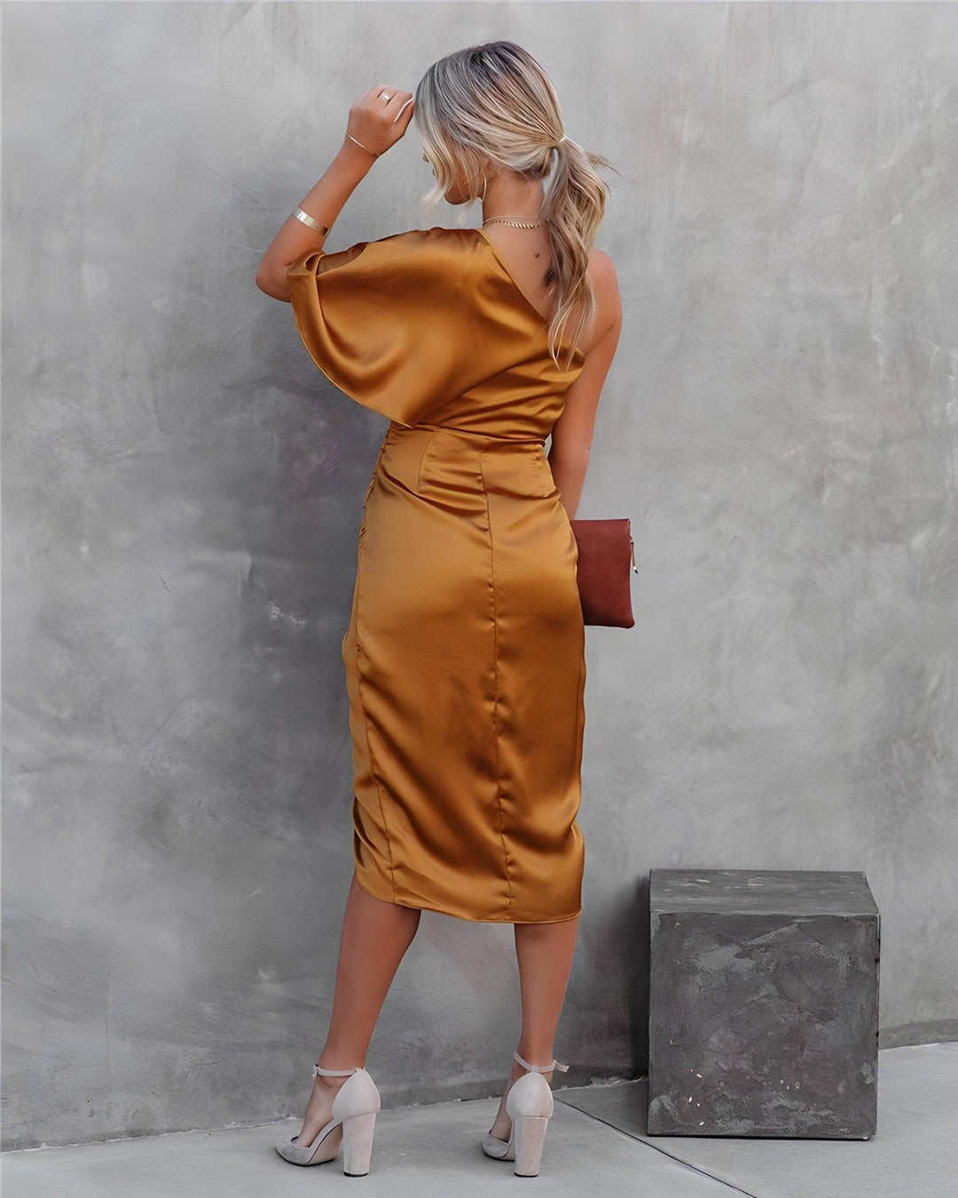 Levoire | Robe De Fête En Soie Pour Femmes