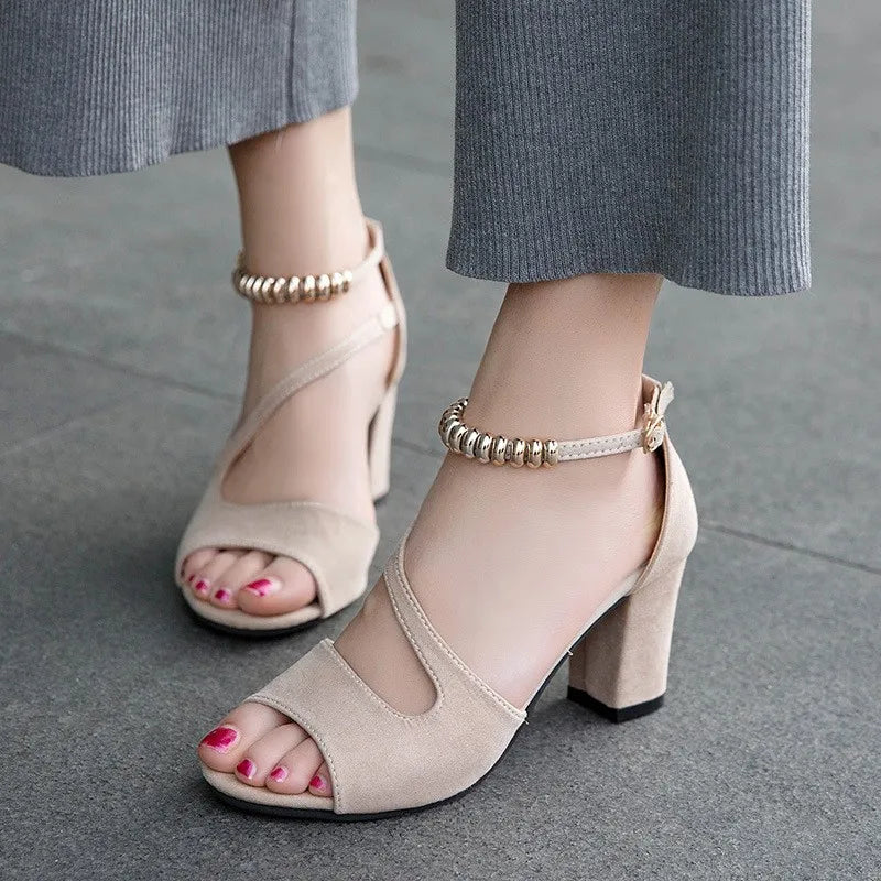 Levoire | Sandales Élégantes En Perles Inspirées De Rome Pour Femmes Beige