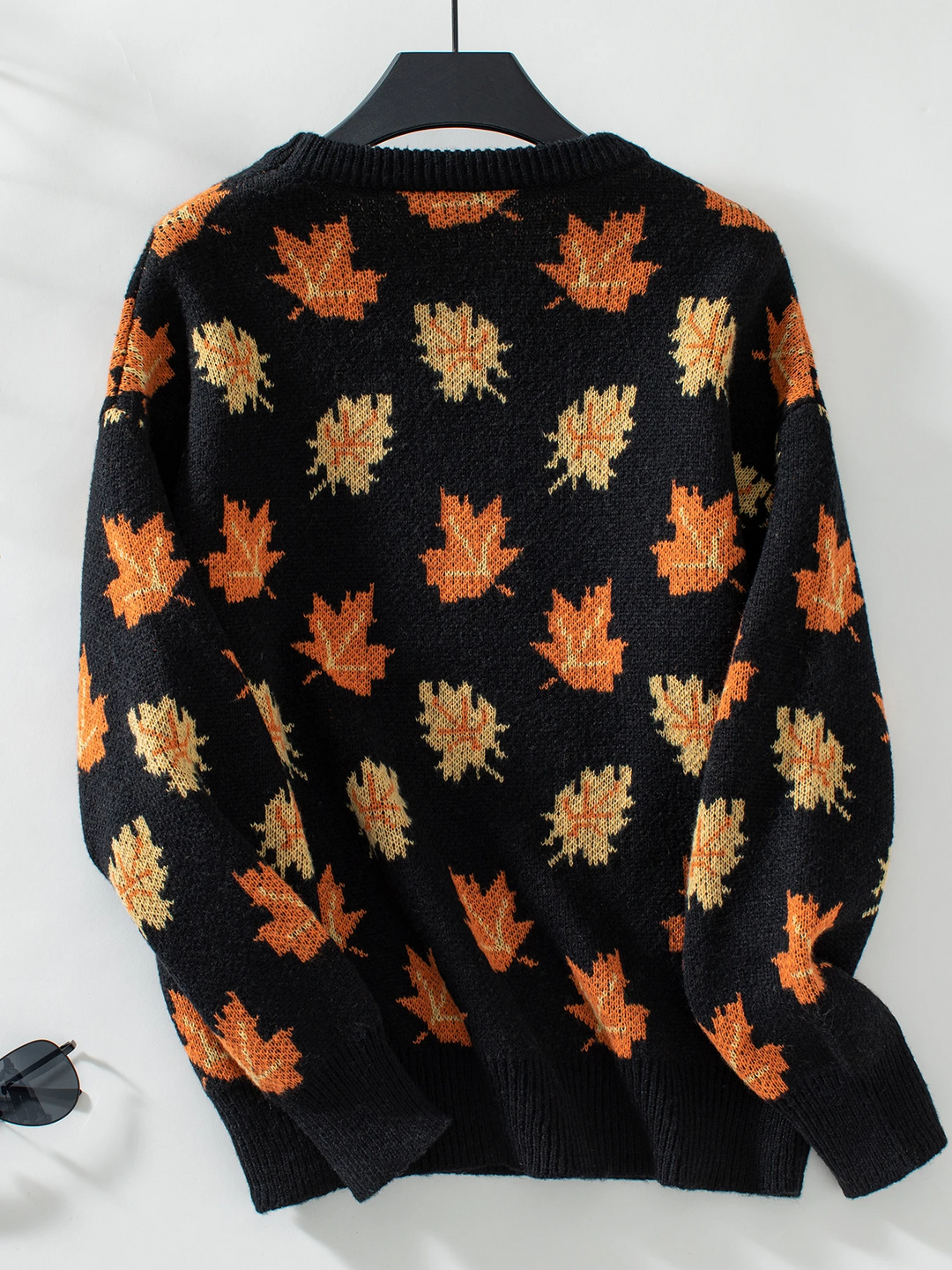Levoire | Pull En Jacquard De Feuille D'Érable D'Automne