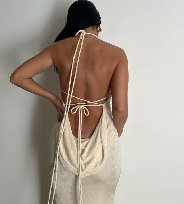 Levoire | Robe Décolleté Dans Le Dos Faites Une Magnifique Entrée Et Départ