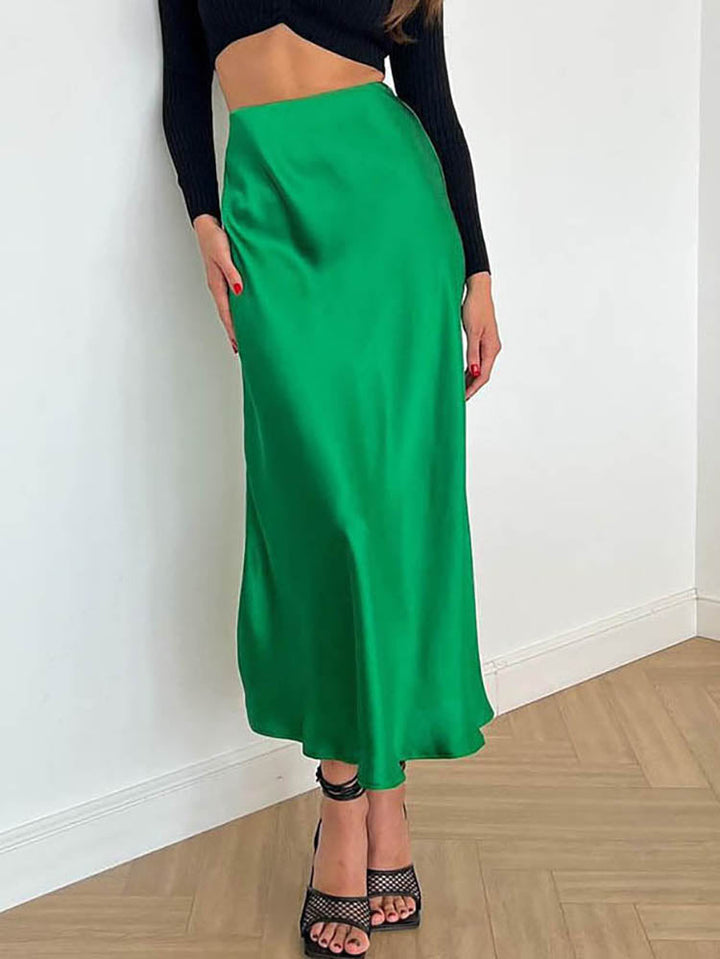 Levoire | La élégante jupe midi en satin Vert