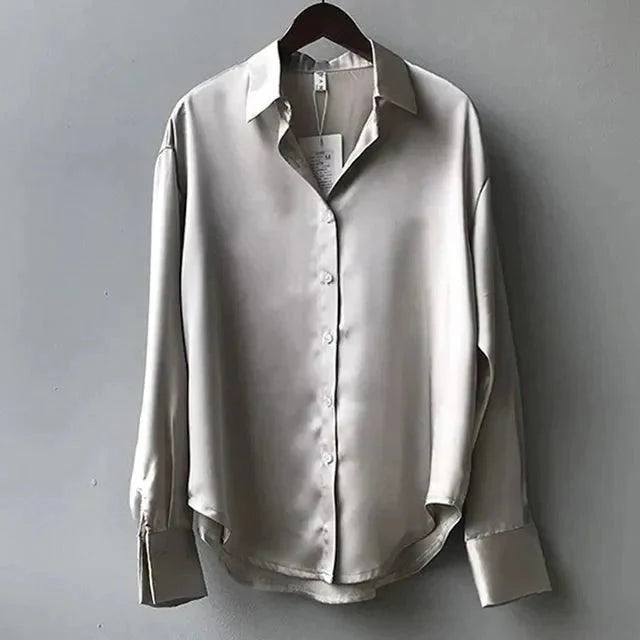 Levoire | Chemise Élégante Pour Femme À Manches Longues Et Patte De Boutonnage Gris