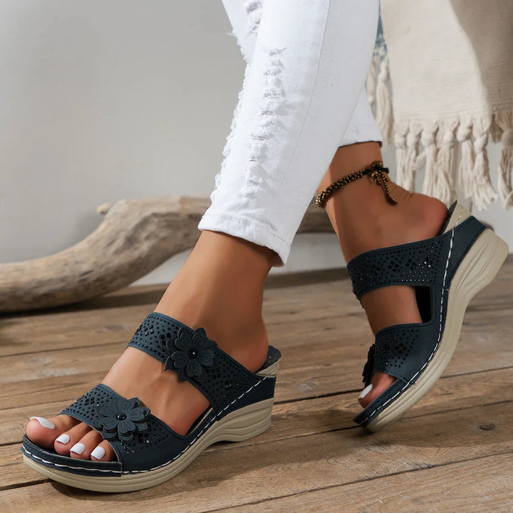 Levoire | Kukka Bottes Syaani