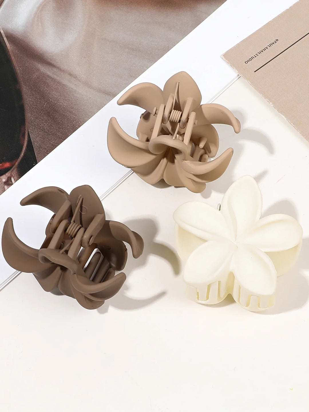 Levoire | De 4 Barrettes Fleurs Hawaïennes Roses Pour Femmes
