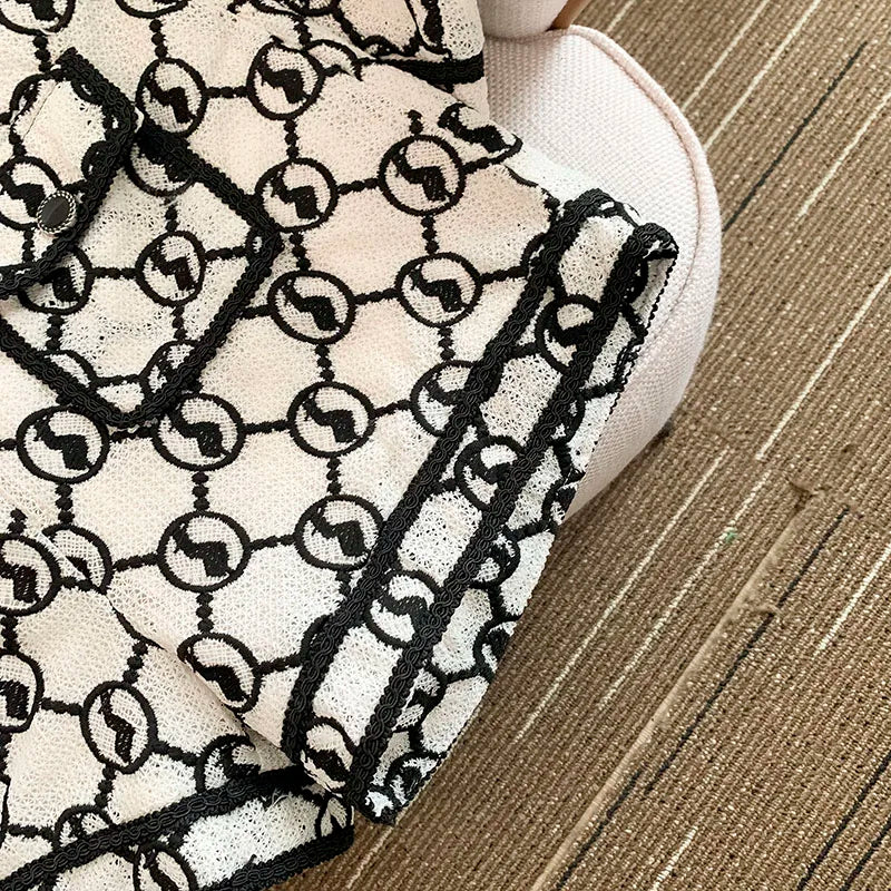 Levoire | Serpentine Talons Aiguilles Noirs Pour Une Démarche Élégante