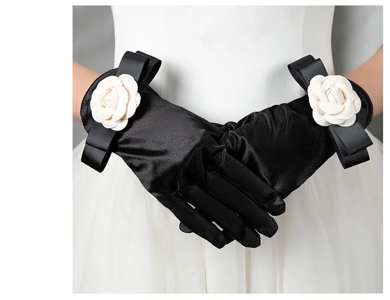 Levoire | Récolte Vintage Gants Courts En Satin Noir Hepburn