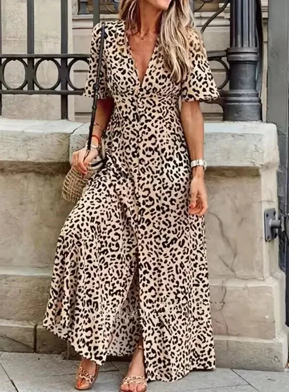 Levoire | Robe Maxi Avec Imprimé Léopard Et Décolleté En V Pour Femmes
