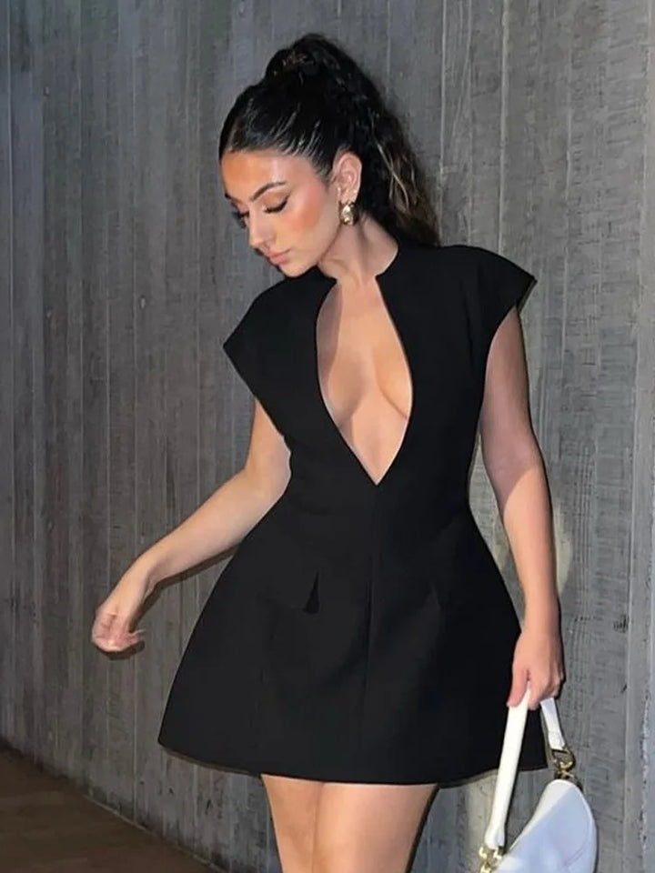 Levoire | Noir Profond V - Sans Manches Mini-Robe