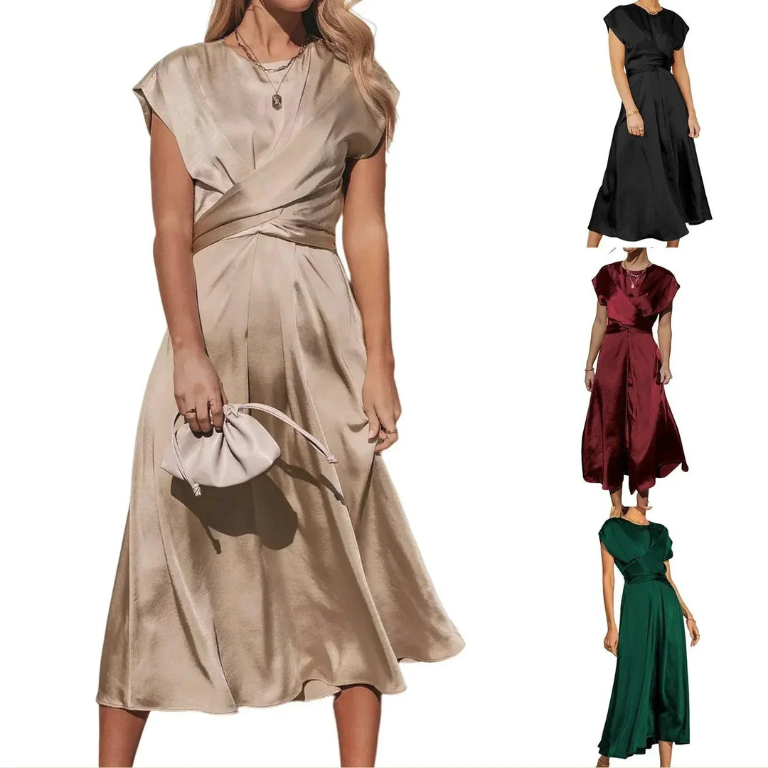 Levoire | Robe Midi Avec Des Détails De Broderie Au Point De Croix Pour Femmes
