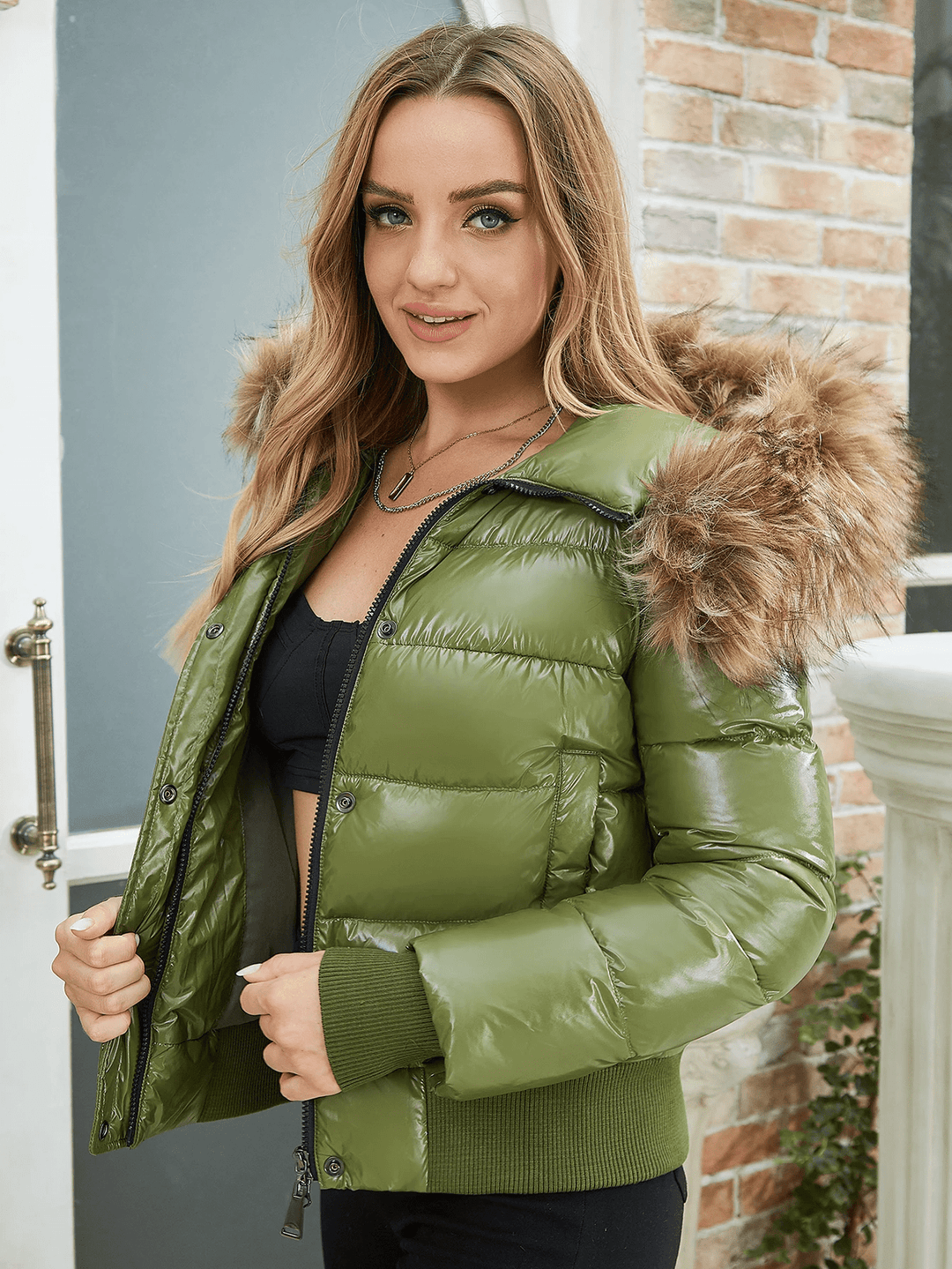 Levoire | Veste À Capuche En Fausse Fourrure À Manches Longues Avec Fermeture Éclair