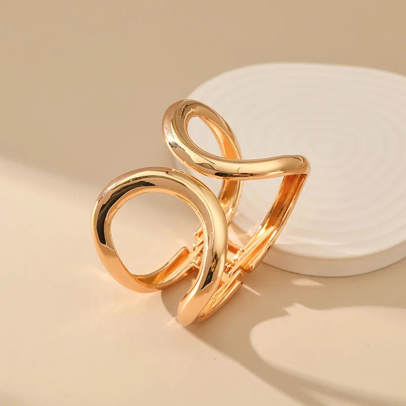 Levoire | Bracelet Ouvert En Métal Découpé Unique En Or
