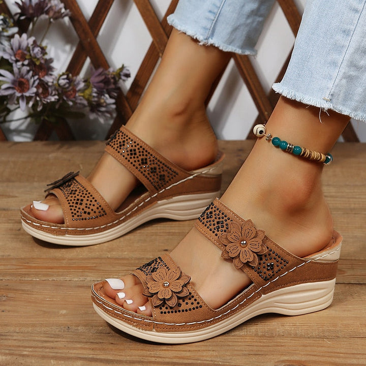 Levoire | Sandales Femme Avec Cadre Fleuri Braun