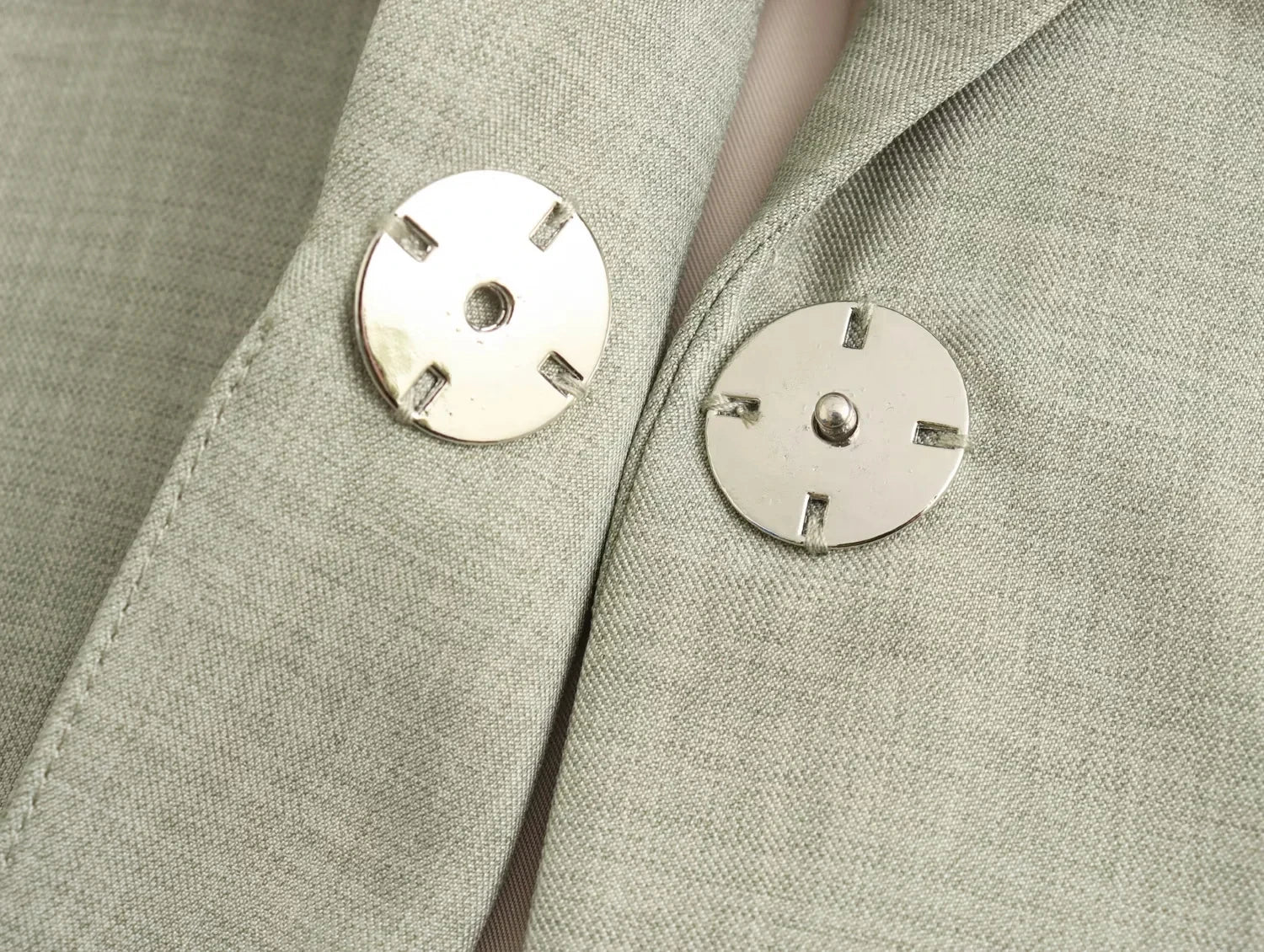 Levoire | Blazer Élégant Femme Ceinturé