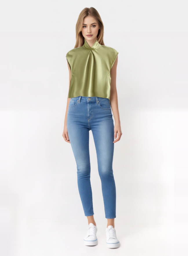Levoire | Blouse En Satin Sans Manches Élégante