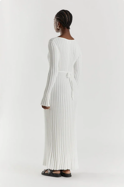 Levoire | Robe mi-longue à encolure en V et manches