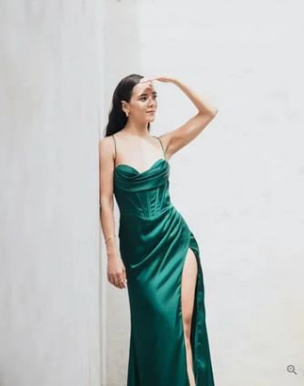 Levoire | Robe Maxi Slim-Fit Avec Tapis Ouvert Et Fente Vert