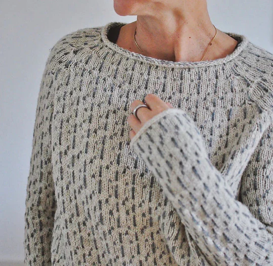 Levoire | Le Pull En Tricot Gris Élégant