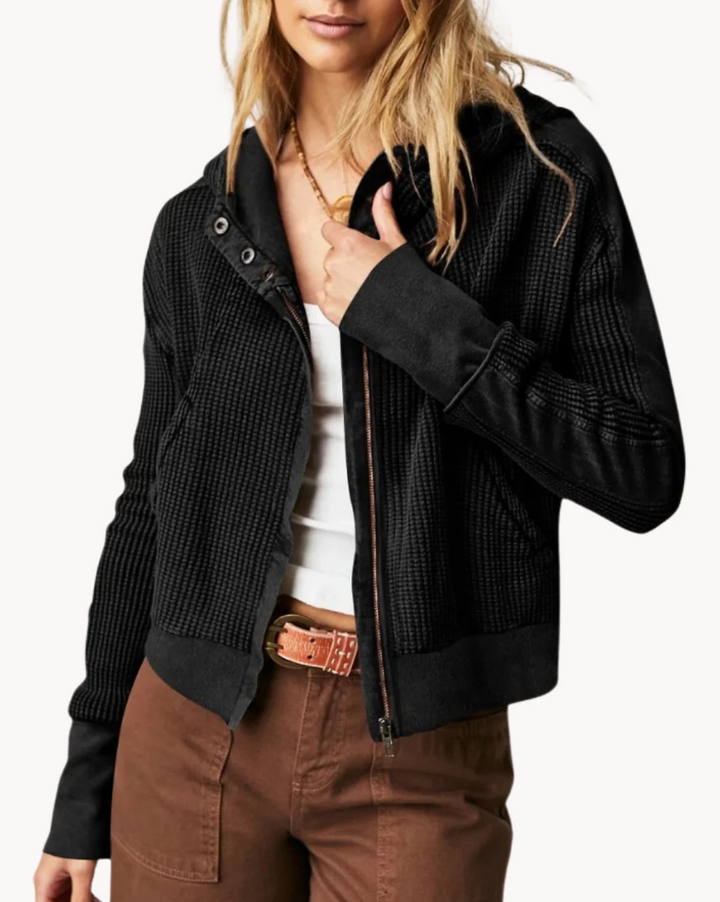 Levoire | Manteau Pour Femmes En Tissu Doux Et Luxueux Avec Poches Decoratives Noir