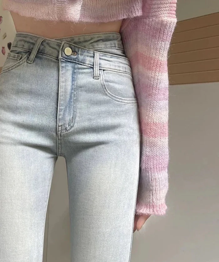 Levoire | Pantalon Évasé Étroit Taille Haute
