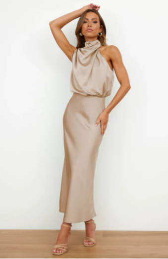 Levoire | Élégante Robe De Soirée Beige
