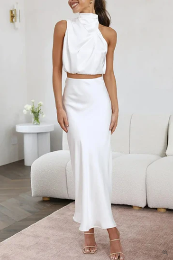 Levoire | Robe Maxi Sans Manches En Satin À Col Irrégulier Blanc