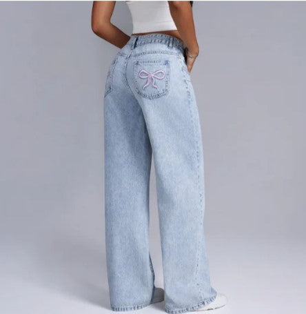 Levoire | Rosa Achleife Baggy Jeans