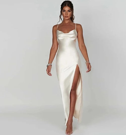 Levoire | Robe Maxi En Satin Blanc Avec Bretelles Spaghetti Blanc