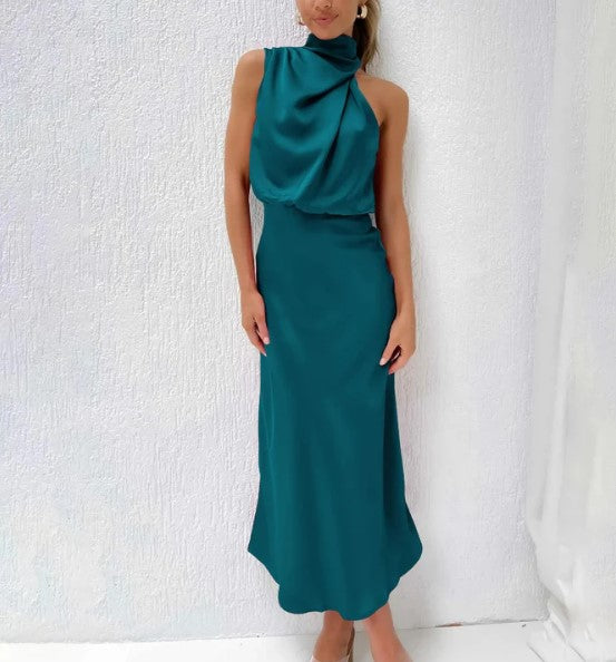 Levoire | Robe Maxi Dos Nu En Satin Vert Champagne Et Noir Bleu