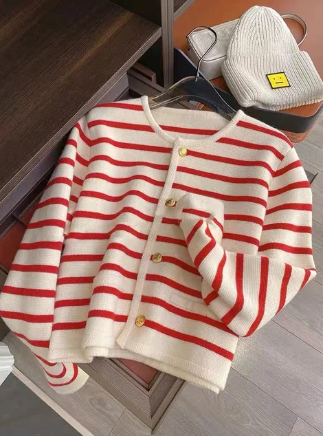 Levoire | Pull Avec Décolleté En V Et Rayures Rot