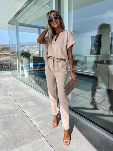Levoire | Trendy Jumpsuit For An Effortless Style