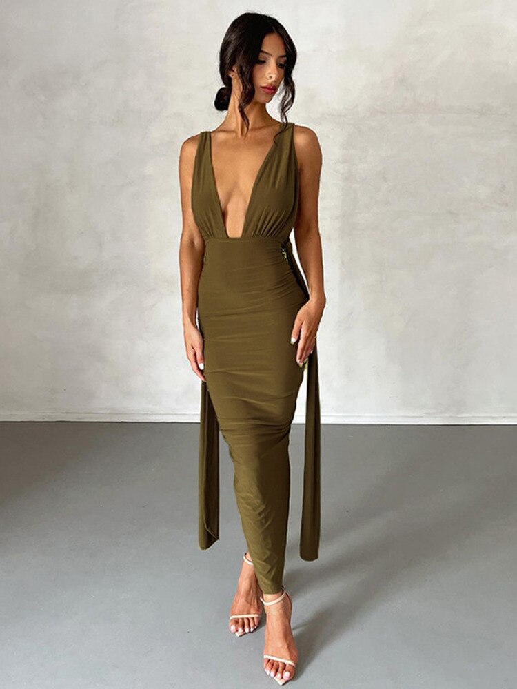Levoire | Dyp V-Décolleté Dos Nu Sans Bretelles Maxi Robe