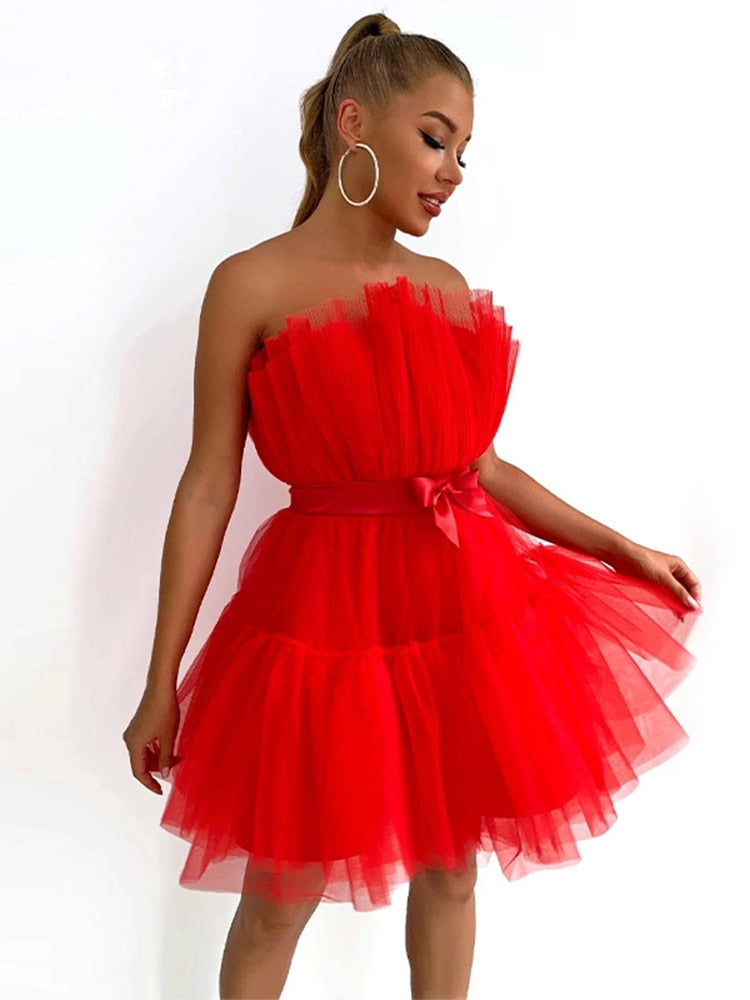 Levoire | Robe En Tulle Robe De Fête Au Design Unique Rouge