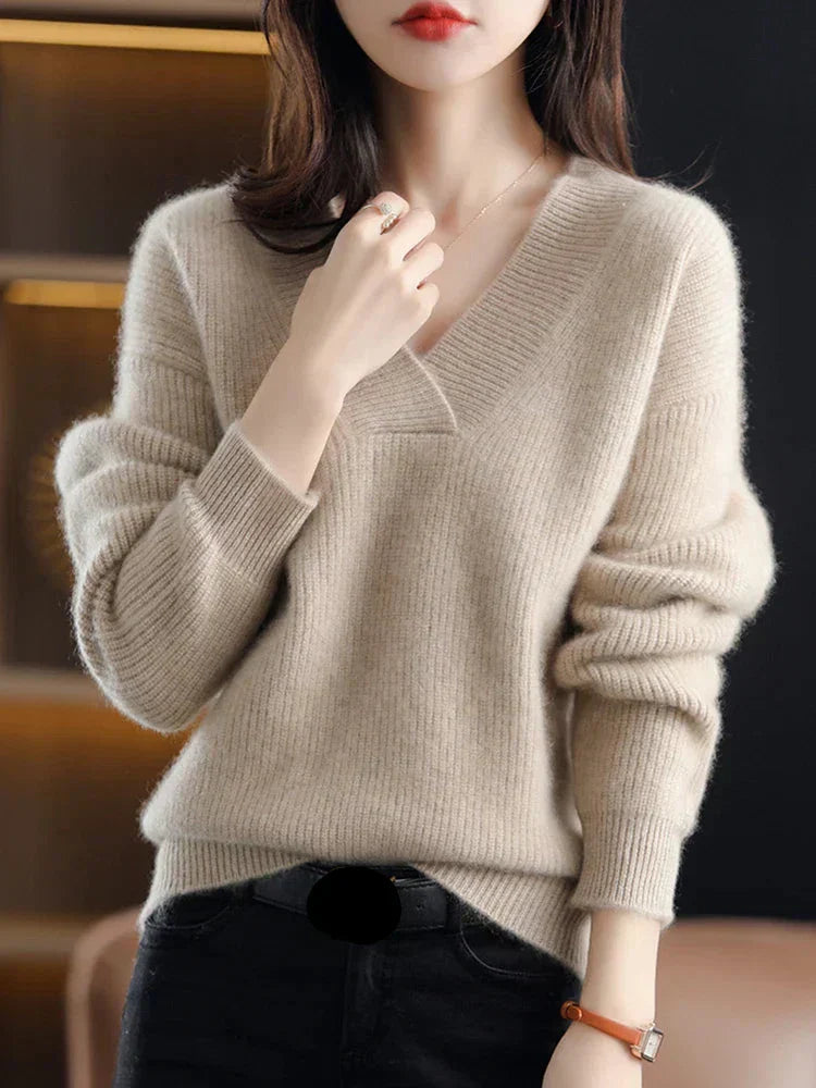 Levoire | Pull À Col V Pour Femmes Beige