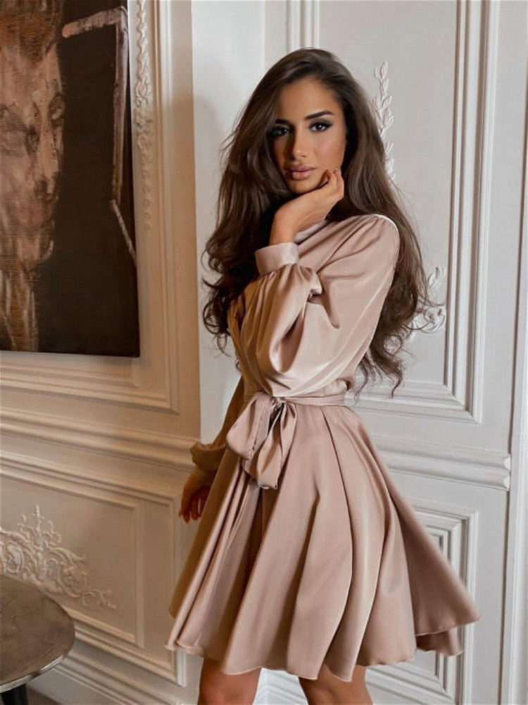 Levoire | Robe En Satin Pour Femmes S Beige