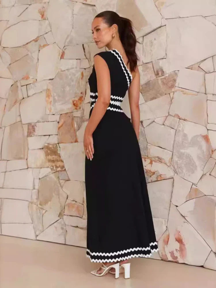 Levoire | Robe Sans Manches Au Design Élégant