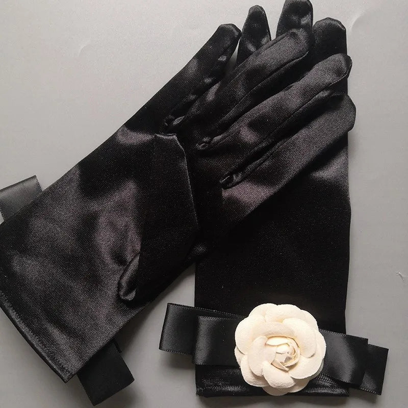 Levoire | Récolte Vintage Gants Courts En Satin Noir Hepburn