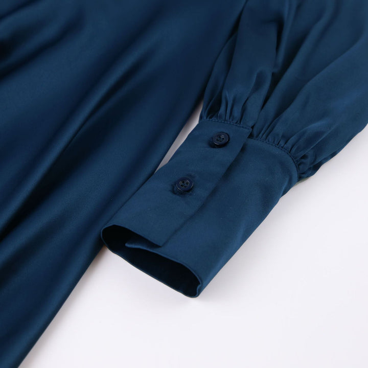 Levoire | Robe Bleu Marine Satin Manches Lanternes