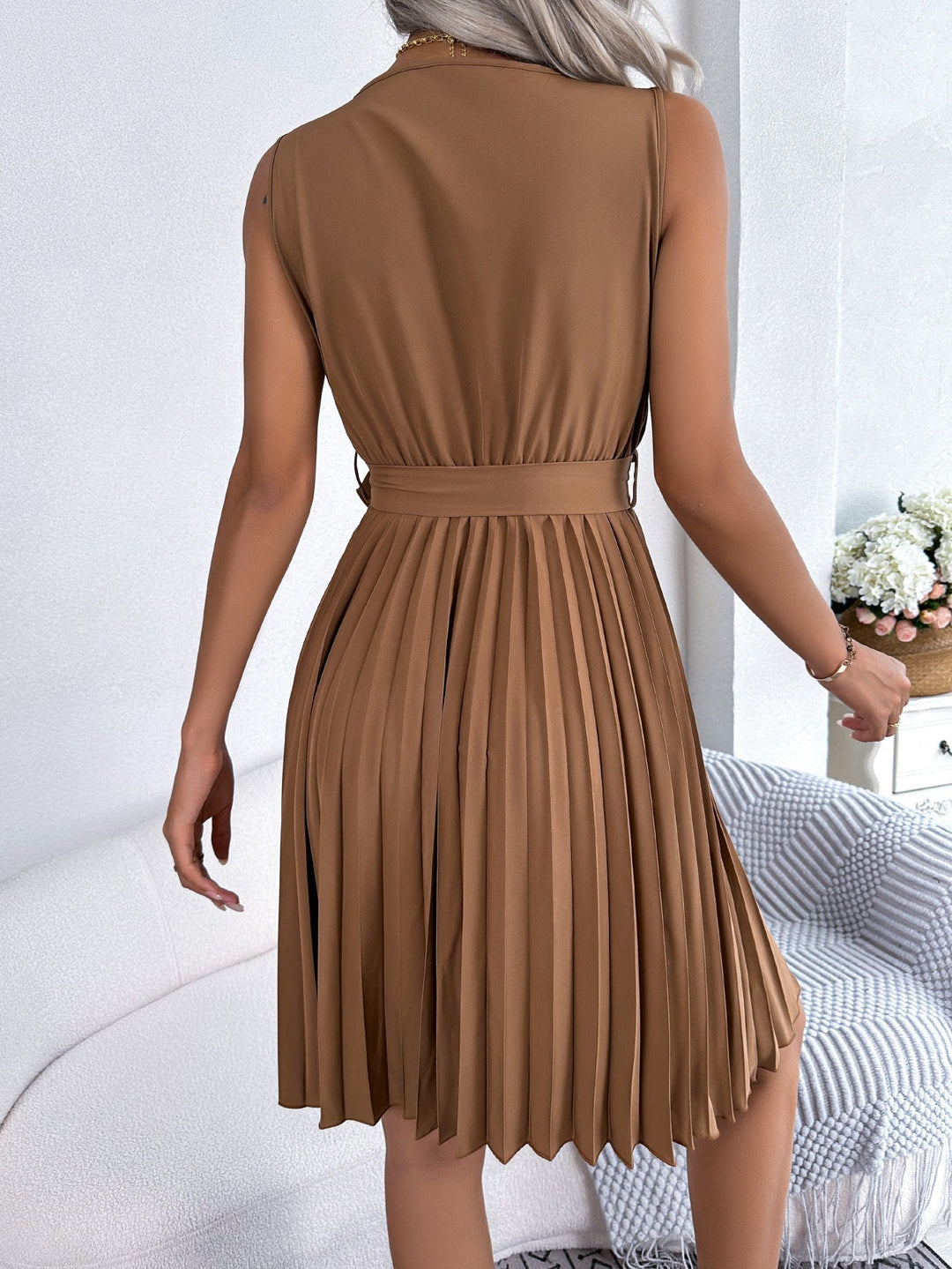 Levoire | Robe Mini Plissee Elegante Et Confortable Marron Femmes
